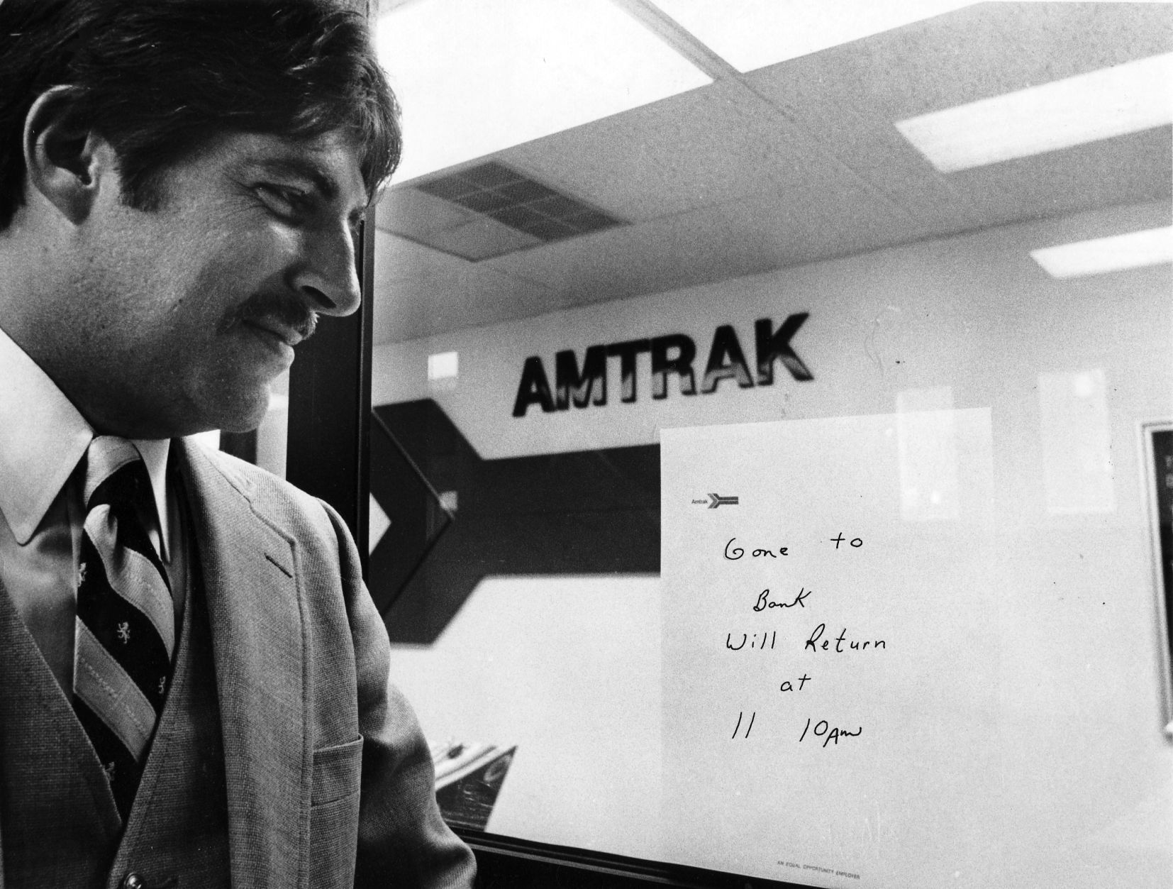 Amtrack passenger-13 1981.jpg